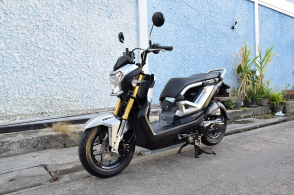 Zoomer x ตัวtop allnew รถบ้านแท้ เจ้าของคนเดียว เล่มชุดโอนครบ