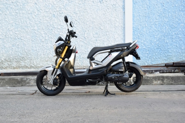 Zoomer x ตัวtop allnew รถบ้านแท้ เจ้าของคนเดียว เล่มชุดโอนครบ