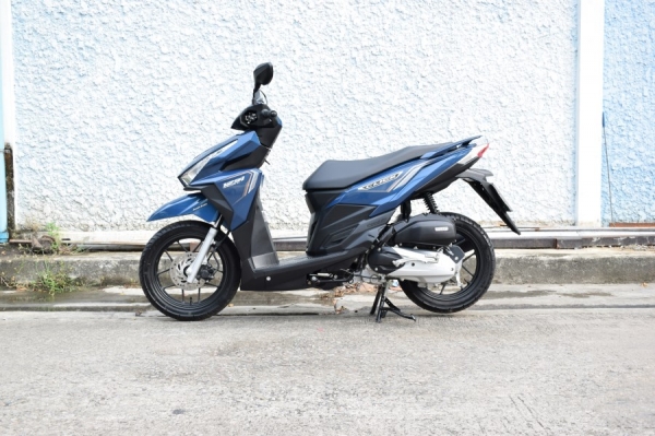 Allnew Click 125i สภาพป้ายแดง วิ่ง200โล รถบ้านแท้ เจ้าของคนเดียว เล่มชุดโอนครบ