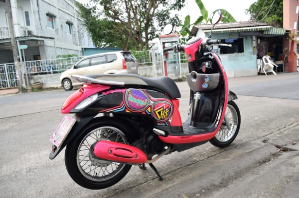 Scoopy i รถบ้านแท้ เล่มชุดโอนครบ ภาษีพรบถึงปี60