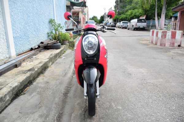 Scoopy i รถบ้านแท้ เล่มชุดโอนครบ ภาษีพรบถึงปี60