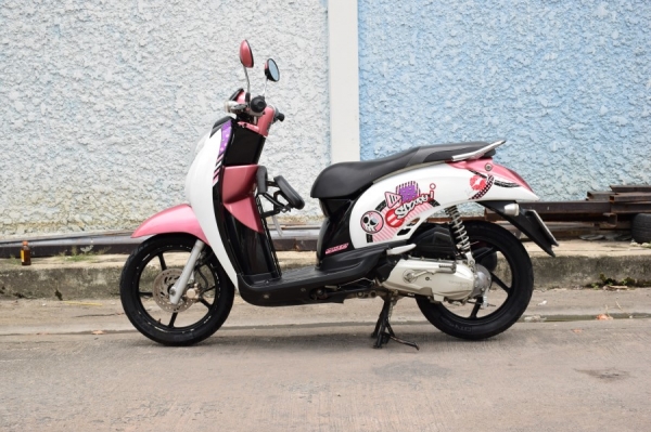 Scoopy i รถบ้านแท้ มือเดียว เล่มชุดโอนครบ ภาษีพรบถึงปี60