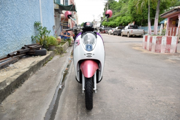 Scoopy i รถบ้านแท้ มือเดียว เล่มชุดโอนครบ ภาษีพรบถึงปี60