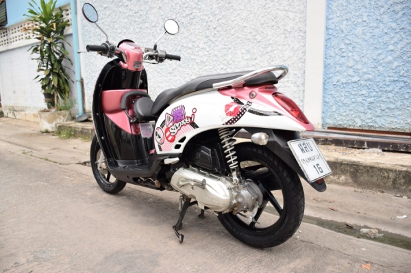 Scoopy i รถบ้านแท้ มือเดียว เล่มชุดโอนครบ ภาษีพรบถึงปี60