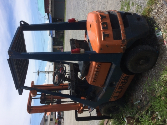 ขายรถฟอร์คลิฟต์ toyota 2fd15