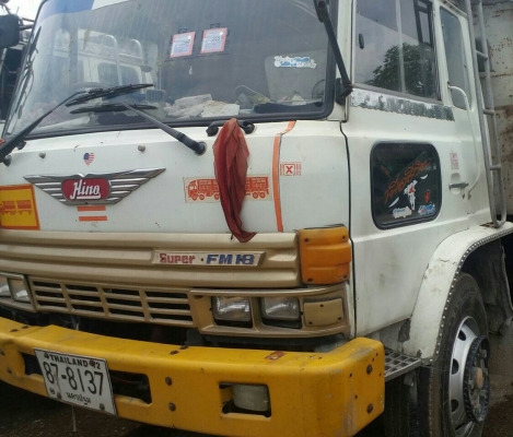 ปิดการ(ขาย)แล้วครับ พ่วงละ 585,000บ สิบล้อ ฮีโน่ FM187L HO7C185แรง แม่ลูก 3คานยัด สภาพดีพร้อมใช้งาน