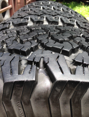 ยาง All BF Goodrich 265 70 16 ดอกเต็มติดหนวด ใช้ยาว ราคาไม่แพง ยาง All BF Goodrich 265 70 16 ดอกเต็มติดหนวด ใช้ยาว ราคาไม่แพง