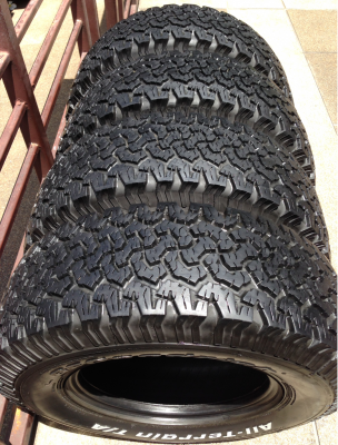 ยาง All BF Goodrich 265 70 16 ดอกเต็มติดหนวด ใช้ยาว ราคาไม่แพง ยาง All BF Goodrich 265 70 16 ดอกเต็มติดหนวด ใช้ยาว ราคาไม่แพง