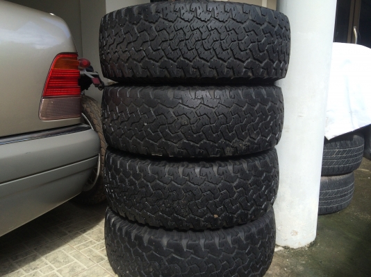 ขายล้อดีแม็กพร้อมยางBF