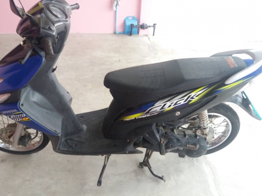 ฮฮนด้าคลิก