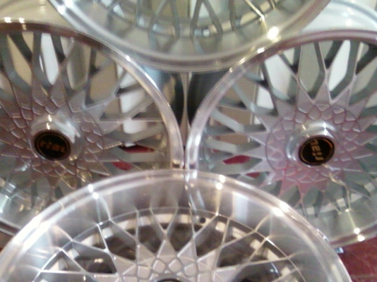 ART ON RIALขอบ 17 ของใหม่ 5 รู 112 BENZ และ 5 รู 120 BMW   กว้าง 7,5 นิ้วใหม่แกะกล่องEของ GERMANY ET 13