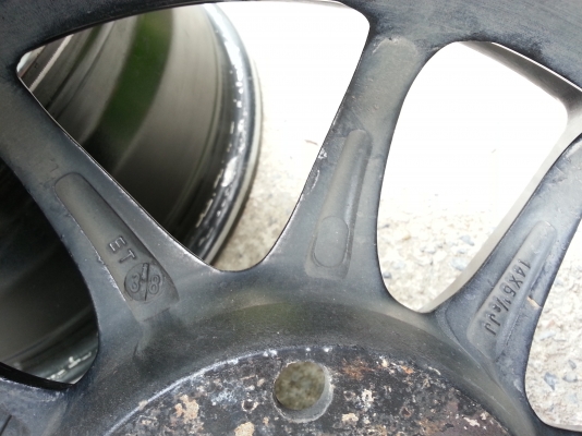 ขอบ14 ใส่อีโก้คาร์  มาร์ช