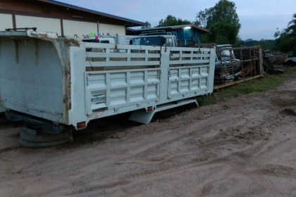 ขายกระบะดัมพ์พร้อมอุปกรณ์ แชสซีเทียม 85-86 กว้าง ยาว 595 กว้าง 250 สูง 145 ขายกระบะดัมพ์พร้อมอุปกรณ์ แชสซีเทียม 85-86 กว้าง ยาว 595 กว้าง 250 สูง 145