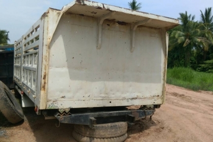 ขายกระบะดัมพ์พร้อมอุปกรณ์ แชสซีเทียม 85-86 กว้าง ยาว 595 กว้าง 250 สูง 145 ขายกระบะดัมพ์พร้อมอุปกรณ์ แชสซีเทียม 85-86 กว้าง ยาว 595 กว้าง 250 สูง 145