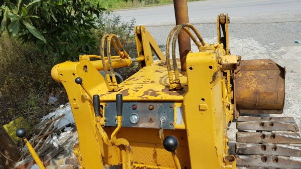 ขายด่วนแทคเตอร์-มิสซูมิชิ-D3BS3Fดัน-ตักหน้ารถนอกเพื่อเข้ามายังยังไม่เคยใช้งานในเมืองไทยเลย ขายด่วนแทคเตอร์-มิสซูมิชิ-D3BS3Fดัน-ตักหน้ารถนอกเพื่อเข้ามายังยังไม่เคยใช้งานในเมืองไทยเลย