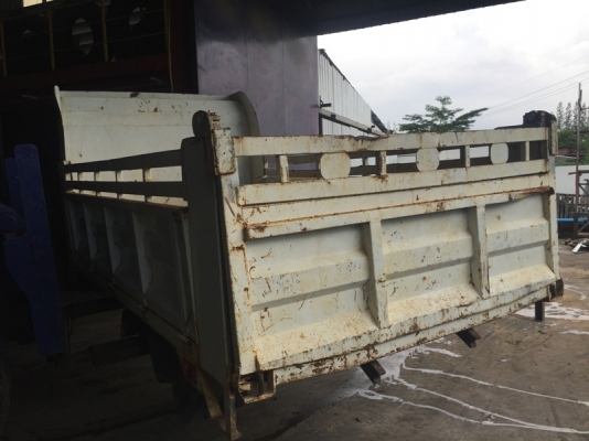 ขายกระบะรถ