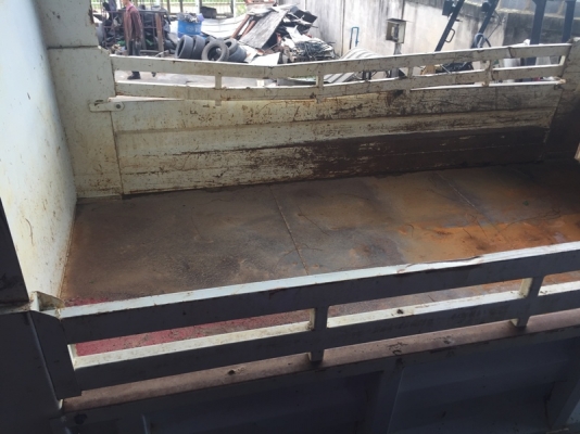 ขายกระบะรถ