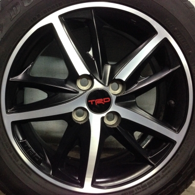 แม็ก Toyota New Vios TRD พร้อมยาง 185-60-15 แม็ก Toyota New Vios TRD พร้อมยาง 185-60-15