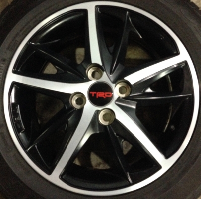 แม็ก Toyota New Vios TRD พร้อมยาง 185-60-15 แม็ก Toyota New Vios TRD พร้อมยาง 185-60-15