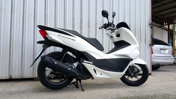 PCX smart key 2016 รถเดือนเดียว สภาพสวยกริ๊บพร้อมใช้ ต่อรองได้จ้า