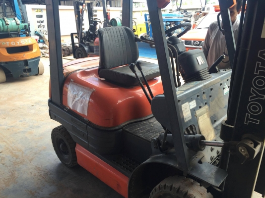 ขาย รถโฟคลิฟ 1.0 ตัน TOYOTA ยกงาสูง 3เมตร. รุ่น 6FGL10 ขาย รถโฟคลิฟ 1.0 ตัน TOYOTA ยกงาสูง 3เมตร. รุ่น 6FGL10