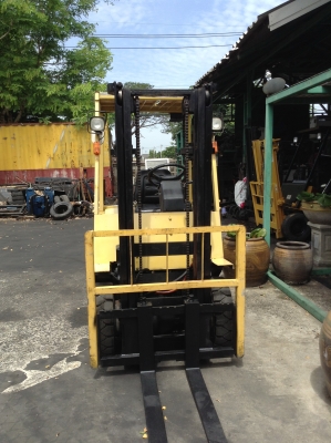 +++ ขายโฟล์คลิฟท์  SUMITOMO FD15  ขนาด  1.5  ตัน   เครื่องยนต์ดีเซล  เสา  3  เมตร  เกียร์ออโตเมติค  ยางตันใหม่