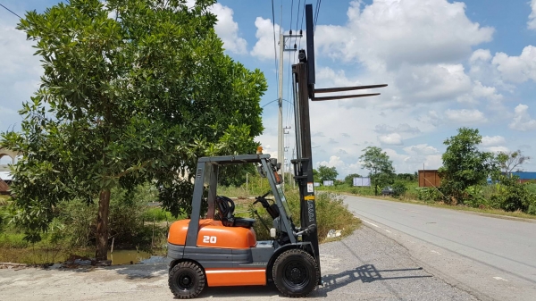 ขายด่วนรถยกTOY0TAดีเซล6FD20ยก2.0ตันเสาสูง3เมตรยางตัน4เส้นรถนอกเพิ่งนำเข้ามาใหม่ยังไม่เคยใช้งานในเมืองไทยเลย ขายด่วนรถยกTOY0TAดีเซล6FD20ยก2.0ตันเสาสูง3เมตรยางตัน4เส้นรถนอกเพิ่งนำเข้ามาใหม่ยังไม่เคยใช้งานในเมืองไทยเลย