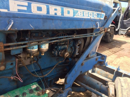 รถไถฟอร์ด 77