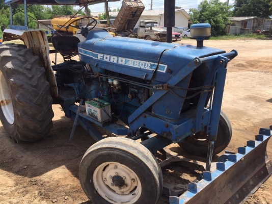 รถไถฟอร์ด 77