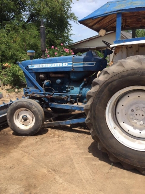 รถไถฟอร์ด 77