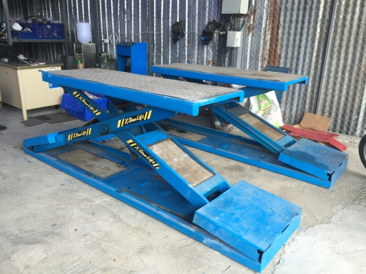 ขายลิฟต์ยกรถยนต์แบบกรรไกร(ลิฟต์X)