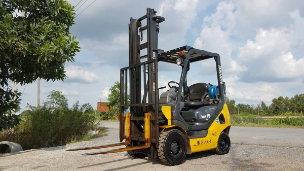 ขายด่วนรถยกK0MATSUFG15T21ยก1.5ตันยกสูง4เมตรยางตัน4เส้นรถนอกเพิ่งนำเข้ามาใหม่ยังไม่เคยใช้งานในเมืองไทยเลย