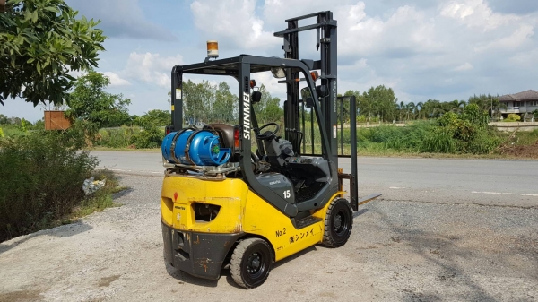 ขายด่วนรถยกK0MATSUFG15T21ยก1.5ตันยกสูง4เมตรยางตัน4เส้นรถนอกเพิ่งนำเข้ามาใหม่ยังไม่เคยใช้งานในเมืองไทยเลย