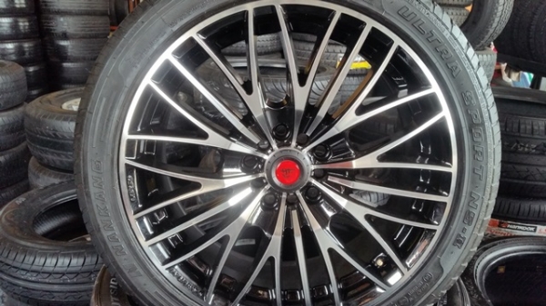 ขายล้อSAMURAI 17 5รู100-114 หน้า7 ET42 ยาง215/45/17 4 ล้อ