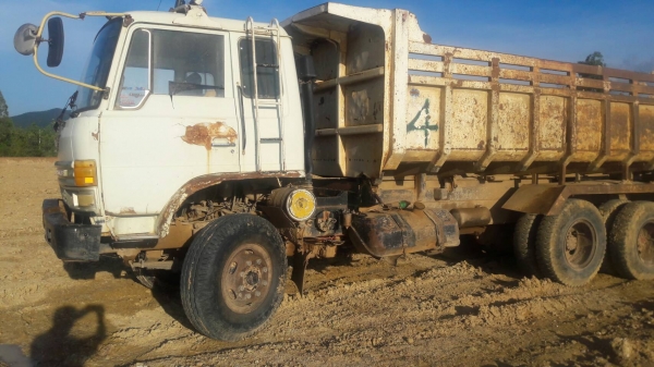 สิบล้อ ฮีโน่ FM227L-EM100-220, ดั้มสภาพดีสวยเดิมๆพร้อมใช้ ทะเบียนพร้อมโอน