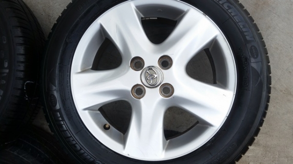 ขายล้อTOYOTA VIOS ยางปี 13  4ล้อ
