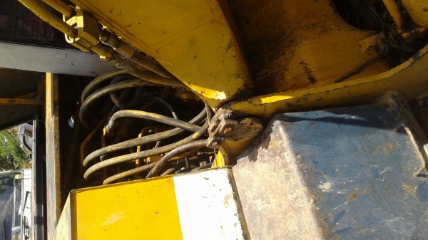 ขายรถแม็คโค komatsu pc120-5 สภาพพร้อมใช้ ขายรถแม็คโค komatsu pc120-5 สภาพพร้อมใช้