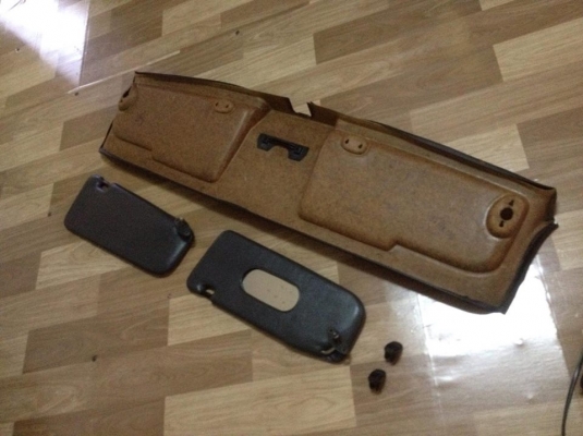 ขายชุดแผงบังแดด e30 ของครบตามรูป สภาพok ราคา1100 โทร0924462525โส กทม