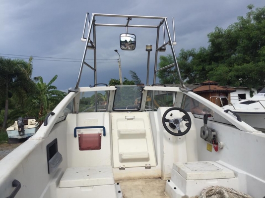 เรือนิสสัน ขนาด17ฟุต เครื่อง50แรงทริมไฟฟ้า