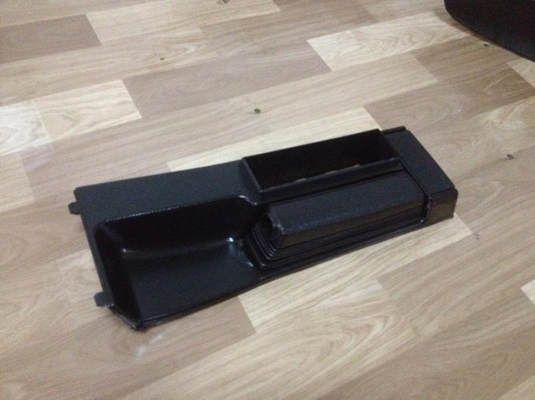 ขายชุดคอนโซนเบรคมือ e30 ของครบตามรูป สภาพokไม่แตกหัก ราคา900 โทร0924462525โส กทม ขายชุดคอนโซนเบรคมือ e30 ของครบตามรูป สภาพokไม่แตกหัก ราคา900 โทร0924462525โส กทม