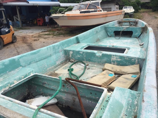 เรือประมงเก่า19ฟุต และ15ฟุต เรือยี่ห้อยามาฮ่า เรือประมงเก่า19ฟุต และ15ฟุต เรือยี่ห้อยามาฮ่า