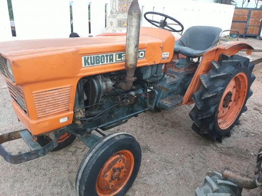 ขายคูโบต้าL2000สภาพดีพร้อมใช้งาน