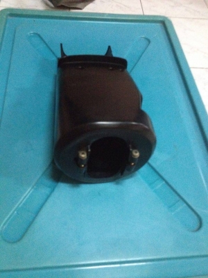 ขายตัวปิดแกนพวงมาลัย e30  สภาพokไม่แตกหัก ราคา300 โทร0924462525โส กทม