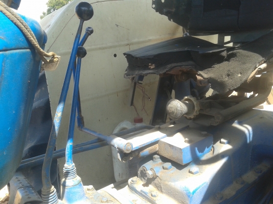 ขายรถไถฟอร์ด 6600 เสื้อt3 ใบดัน ผาน 6 คลาด