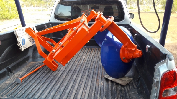 ขาย ผานยกร่องมันติดรถไถตั่งแต่30แรงขึ้น