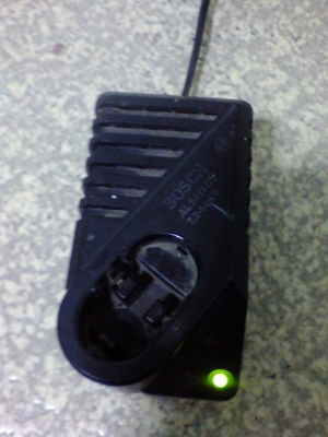 แท่นชาร์จสว่านมือ BOSCH