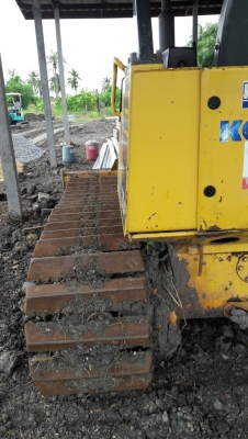 ขาย แทรคเตอร์ KOMATSU D20P-7E สภาพดี เครื่องดี  โซ่ดี  เอกสารครบ..พร้อมใช้ สนใจโทร 089-3818694 ดวงนภา