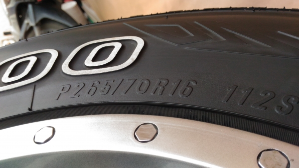 ขายล้อ Dennon พร้อมยาง 265/70/16 ปี 14