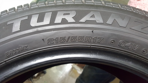 ขายยาง bridgestone Turanza ER33 215-55-17 สัปดาห์ที่ 3112 จำนวน 4 เส้น สภาพตามรูป มีตำหนิ 1 เส้น โทร 0897400615 ขายยาง bridgestone Turanza ER33 215-55-17 สัปดาห์ที่ 3112 จำนวน 4 เส้น สภาพตามรูป มีตำหนิ 1 เส้น โทร 0897400615