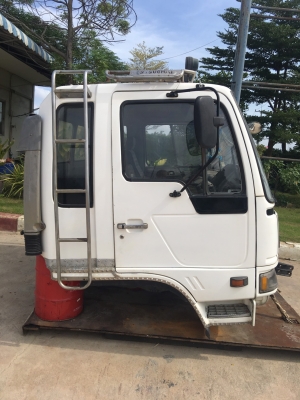 หัวเก๋ง HINO FM3M  สิงห์ไฮเทคสภาพเยี่ยม ไม่ผุ อะไหล่ครบทุกชิ้น ขาย 85,000 บาท